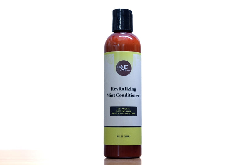 LEVEL UP Revitalizing Mint Conditioner 8 oz.